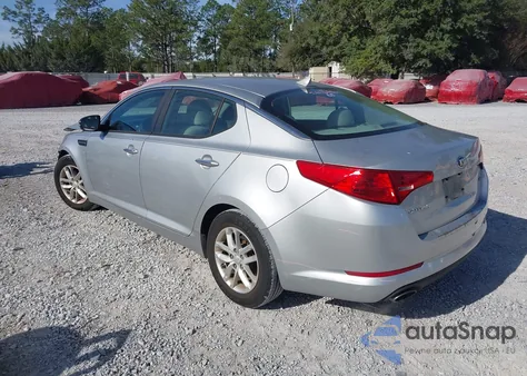 2013 Kia Optima Lx z USA, uszkodzony, nr VIN KNAGM4A75D5374910